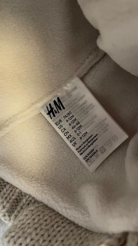 Čiapky, rukavice, 74