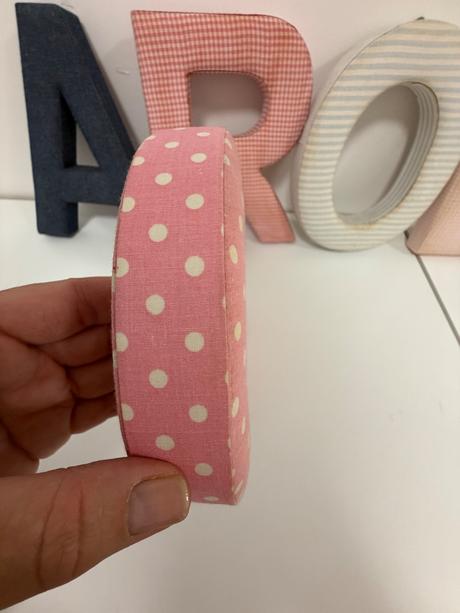 Dekoratívne 3d písmená na stenu carolina,