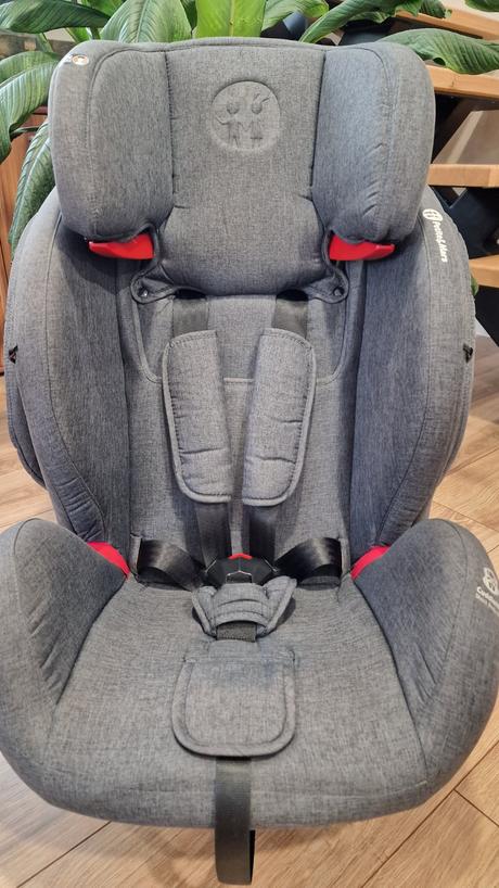 Autosedačka petite&mars, petite&mars