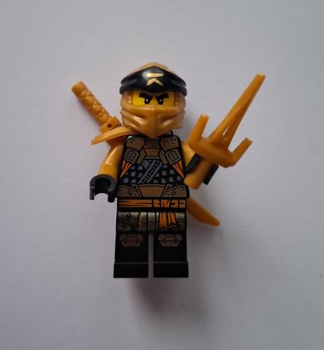 Lego ninjago postavička "cole", 