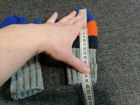 Zateplené rukavice, 98