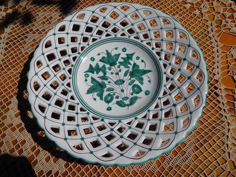 Modra tanier do zelenkava, 