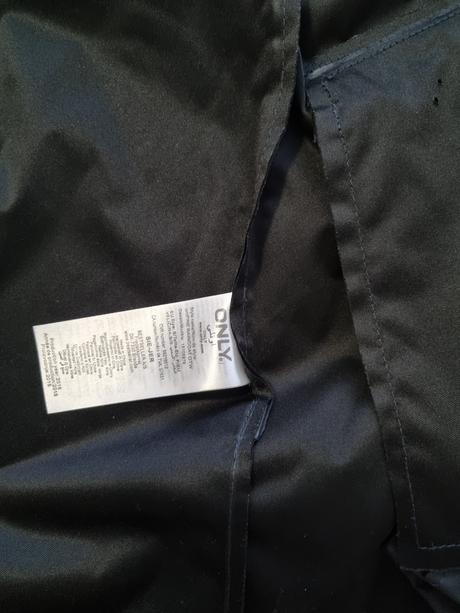 Čierný only pršiplášť, only,s