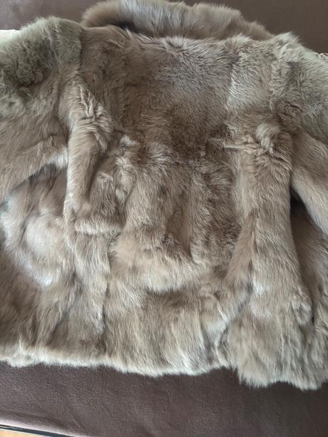 Béžový kožúšok met - veľkosť m, met,m