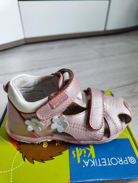 Sandálky protetika 25, protetika,25