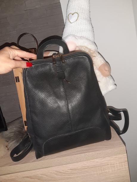 Ruksak z pravej kože,