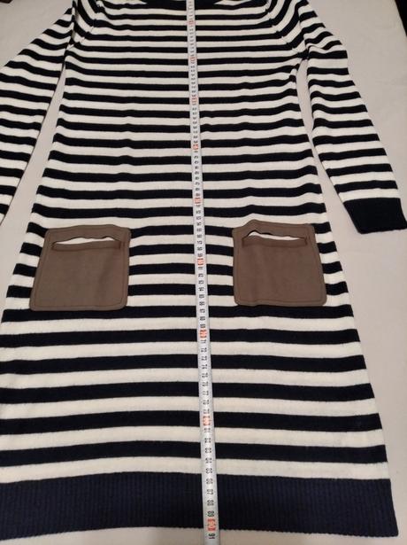 Krásne pásikavé, pleteninové šaty, m