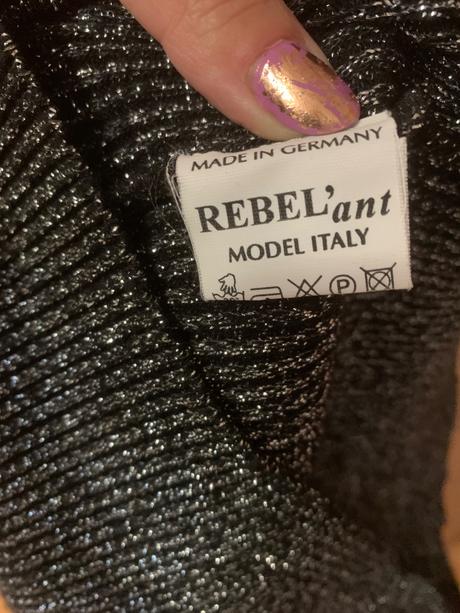 Šaty rebel, rebel,m