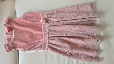 Šaty pre parádnicu 15 kusov, benetton,116