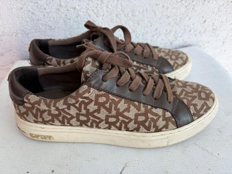 Dkny znackove tenisky 37m, 37