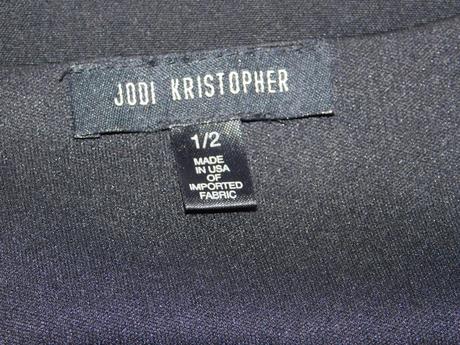 Kvalitne pekne šaty, 34