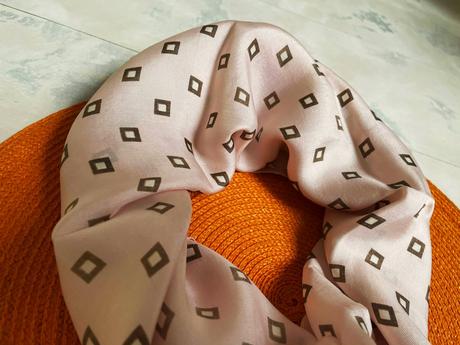 Hodvábna šatka, xl