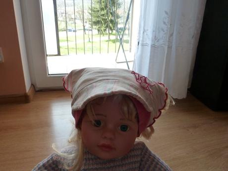 Dievčenská šatka, richelieu,104