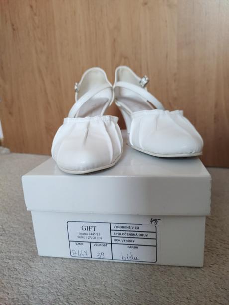 Biele / svadobne topanky, 39