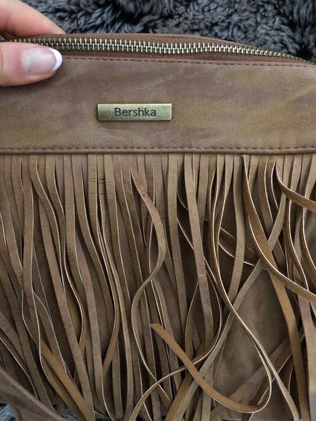 Kabelka bershka, bershka