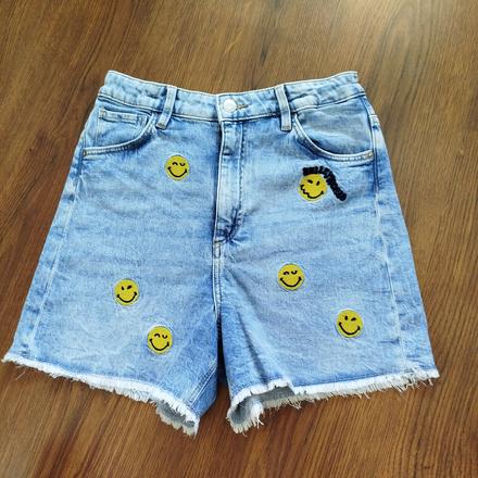 Krásne riflové kraťasy smiley world od h&m, h&m,164