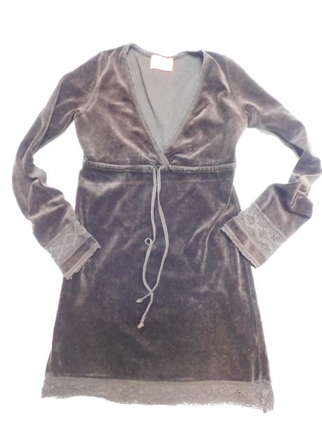 Luxusne velurove šaty, 36