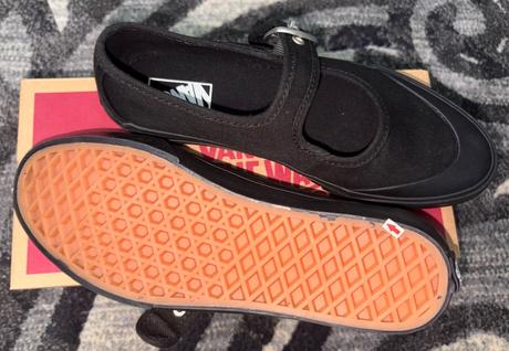 Vans balerínky s remienkom v.33, vans,33