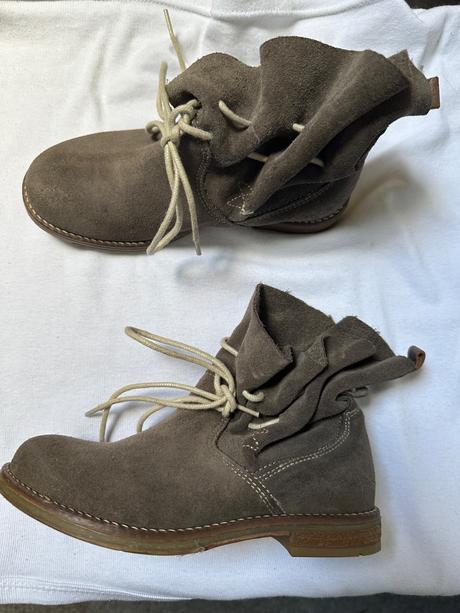 Predávam málo nosené prechodné topánky, 30