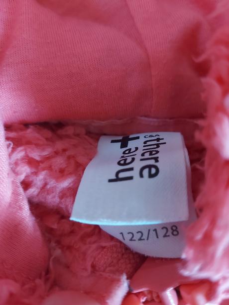 Hrejivá mikina - chlpatka 122/128, c&a,122