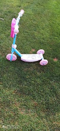 Trojkolesova kolobezka hello kitty,