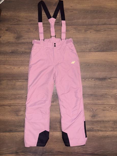 Oteplovačky 4f ako nové, 158