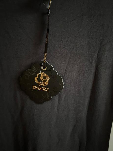 Tamovomodre šaty, s