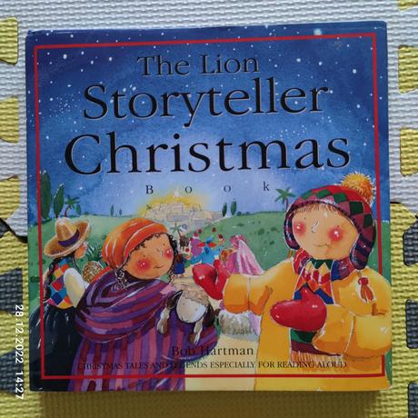 Storyteller christmas book - 1b,
