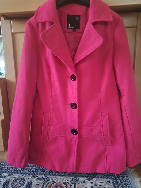 Krásny kabátik, 38