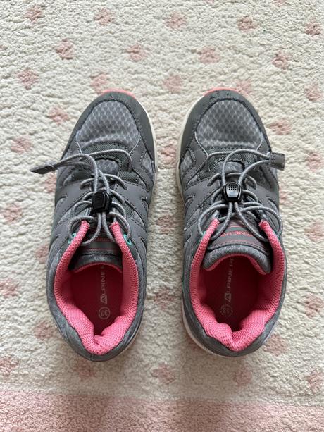 Prechodné turistické tenisky, alpine pro,33