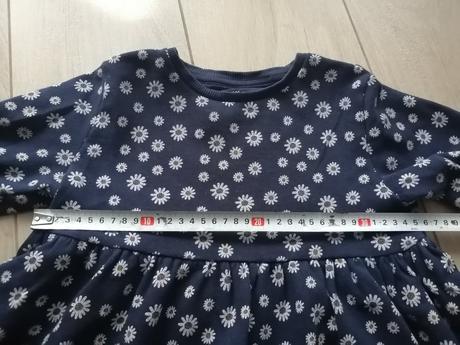 Teplejšie šaty s kvetmi margarétkami, f&f,122