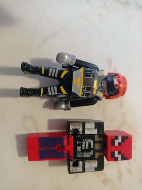 Vojaci+lego figúrky, 