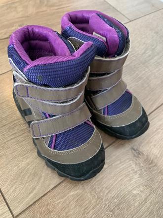 Zimne topanky, adidas,24