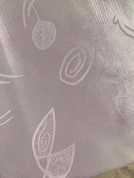 Veľký saténový teflónový obrus, 