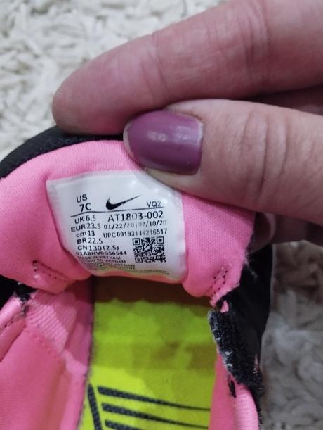 Tenisky, nike,23