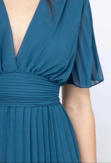 Plesové plisované šaty, 