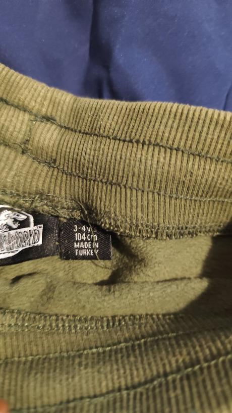 Krátke nohavice, 104