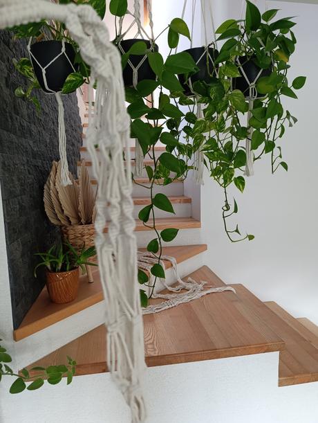 Pletený závesný držiak na kvetináč, 