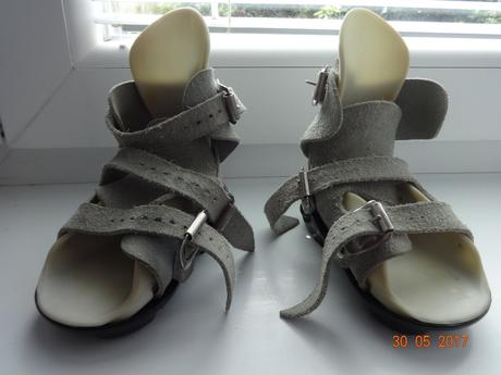 Ponseti sandalky, 24