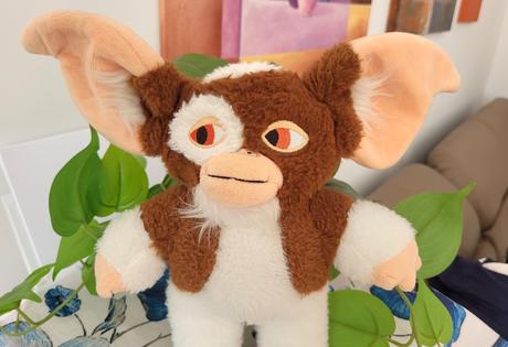 Plyšová hračka gizmo (gremlins),