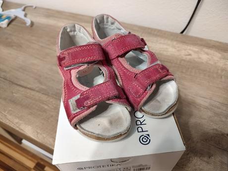 Ortopedické pevné sandále protetika, veľ. 28, protetika,28