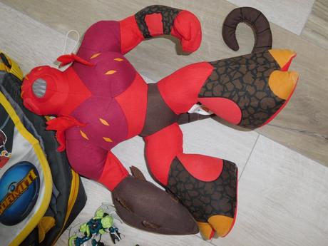 Gormiti-69kusov+1x velký látkový+taška postavičky,, 