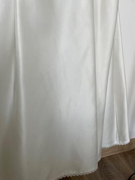 Nadherne dievcenske saty, 4r, debenhams,104