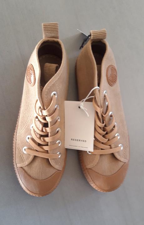 Tenisky, reserved,34