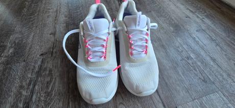 Tenisky, skechers,38