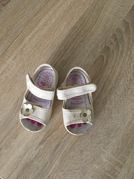 Sandálky, veľ.20, ren but,20