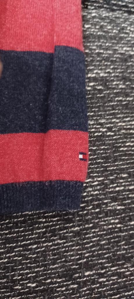 Svetrik, tommy hilfiger,s