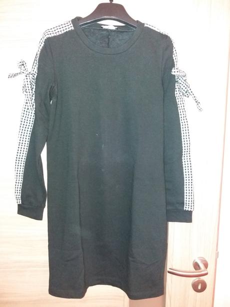 Mikinové šaty s aplikáciou na rukávoch, reserved,s