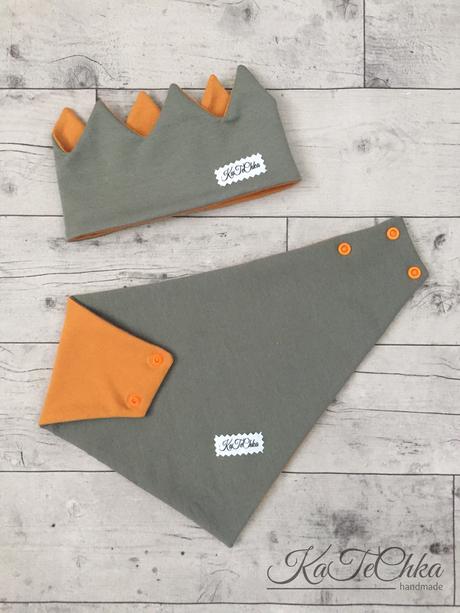 Krasna korunka s nakrcnikom, <50 - 158