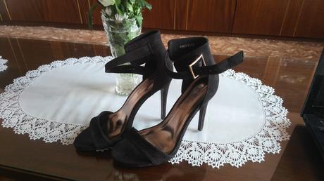 Spoločenské sandálky, 38